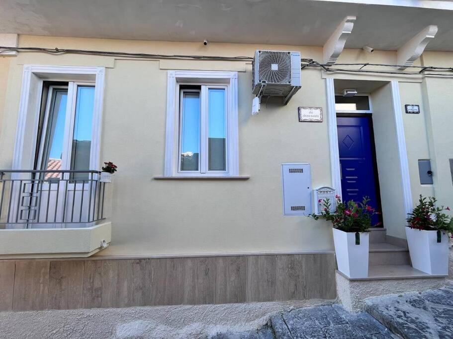 Апартаменты Casa 'Da Annunziata' Few Steps From The Sea Пиццо Экстерьер фото